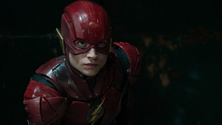 Ezra Miller di Justice League (2017). (Foto: Warner Bros. Entertainment Inc.)