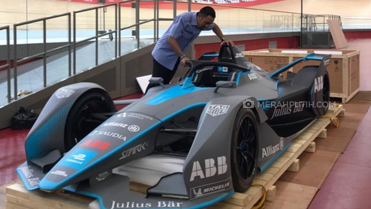Replika Mobil Formula E Akan Dipajang di CFD, Warga Diizinkan Berfoto