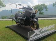 Yamaha Perkenalkan XMAX 250 Tech Max 