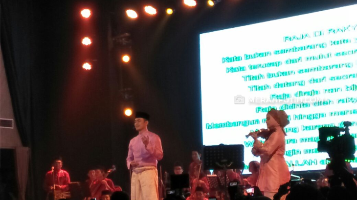 Pagelaran Budaya Melayu Jambi Meriah, Zumi Zola Tampil Bacakan Puisi