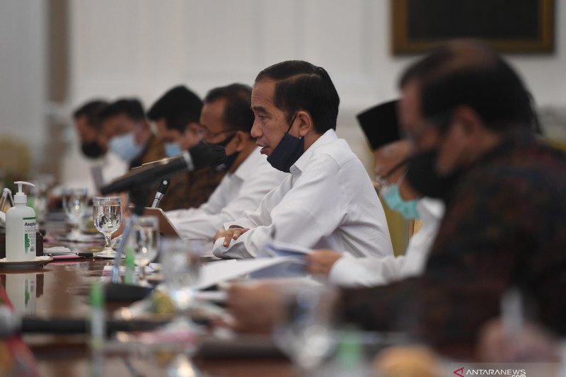 Ancam Reshuffle Kabinet, Jokowi Cuma Gertak Sambal