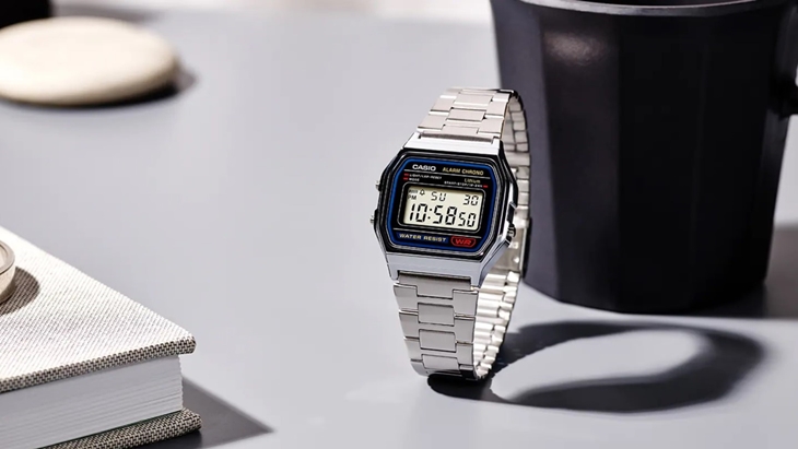 Spesifikasi Jam Tangan Casio yang Dipakai Pique untuk Sindir Shakira
