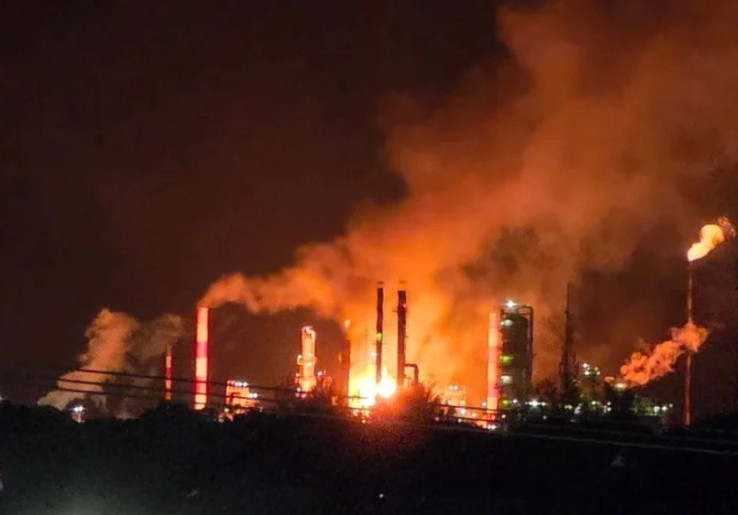 Kebakaran Kilang Minyak di Dumai Berhasil Diatasi, Pertamina Pastikan Operasional Berjalan Normal