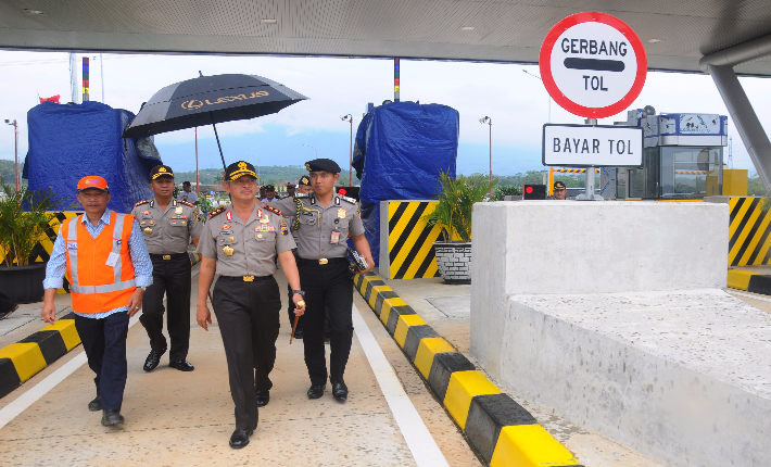 Basarnas Siagakan Heli di Pintu Keluar Tol Gringsing