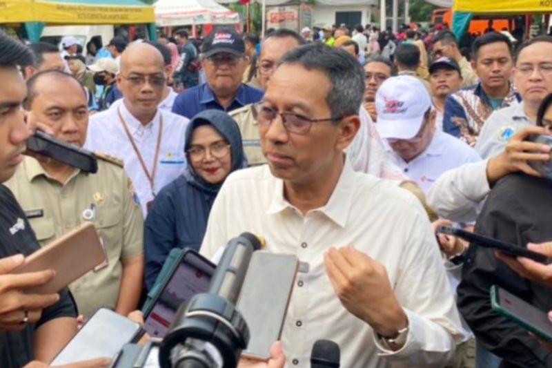 Pj Heru Tanggapi Kritik Ahok soal Penonaktifan NIK Warga Jakarta