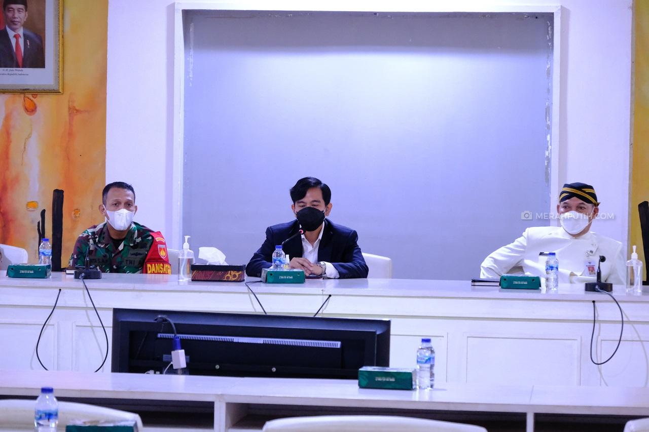 Solo Masuk PPKM Darurat, Gibran: Mall Tetap Buka