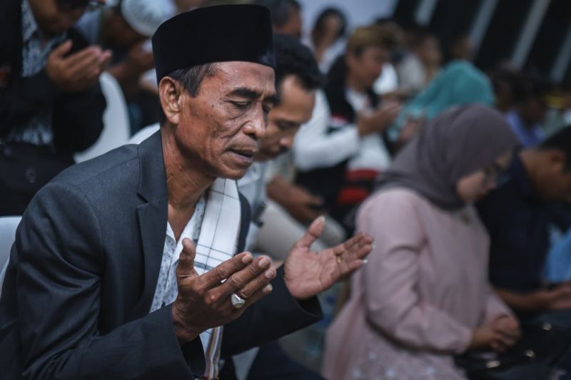 Mengenal 'Betabeq': Ritual Tolak Bala Pemprov NTB Sebelum Gelaran MotoGP Indonesia 2025