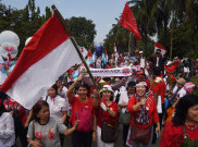 Ratusan Pendukung Ahok Bernyanyi di Balai Kota DKI Jakarta