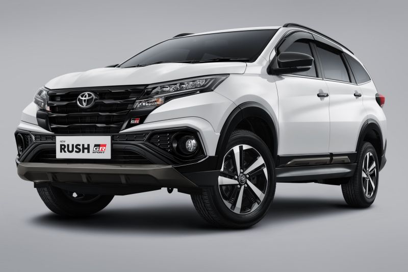Toyota Rush GR Sport Kini Tampil Lebih Sporty dan Tangguh