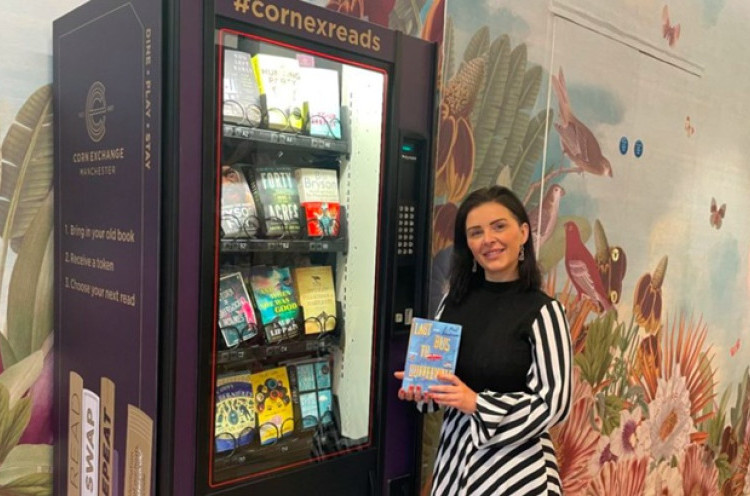 Sensasi Menukar Buku Bekas Lewat Vending Machine di Manchester
