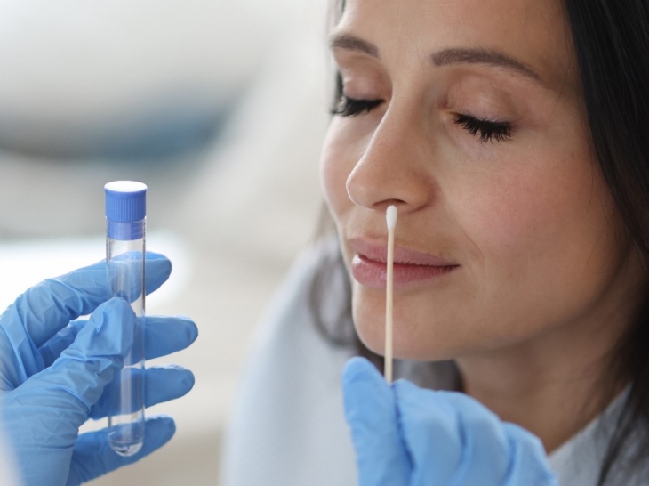 Rapid Test Antigen (Foto: 123RF/Hanna Kuprevich)