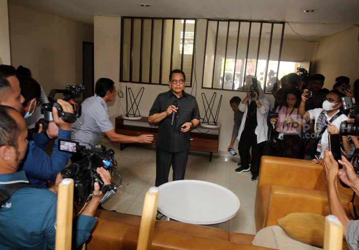 Sekjen DPR Mangkir dari Pemeriksaan Korupsi Rumah Jabatan, KPK Jadwalkan Ulang