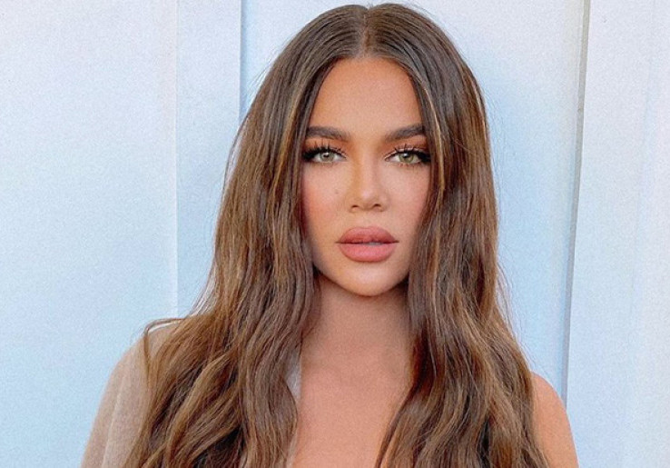 Foto Bikini tak Sesuai Citra Tubuh, Khloe Kardashian Berang