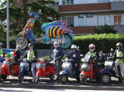 Vespa World Days 2024 di Italia Satukan 20.000 Orang dari Antero Dunia