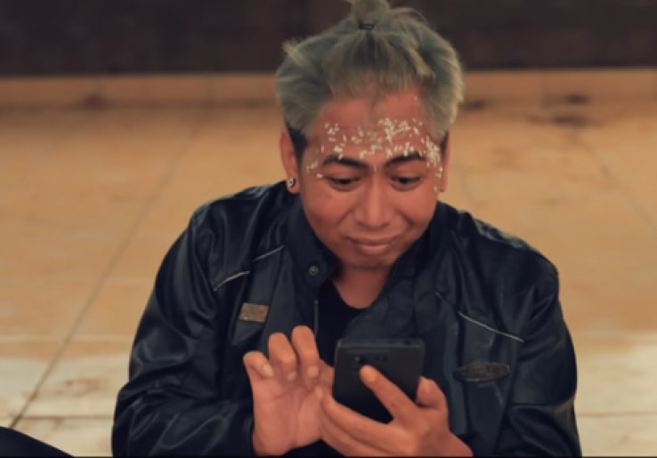 Lirik Lagu Kuli Daki – Bagus Wirata Lengkap dengan Makna: Bicara Cinta dan Realita