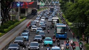 Hari Perdana WFH ASN, Kemacetan Jakarta Terurai saat Jam Pulang Kerja