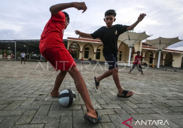 Jangan Usir Anak-Anak Saat Bermain di Lingkungan Masjid, Bikin Juga Program Buat Anak Muda
