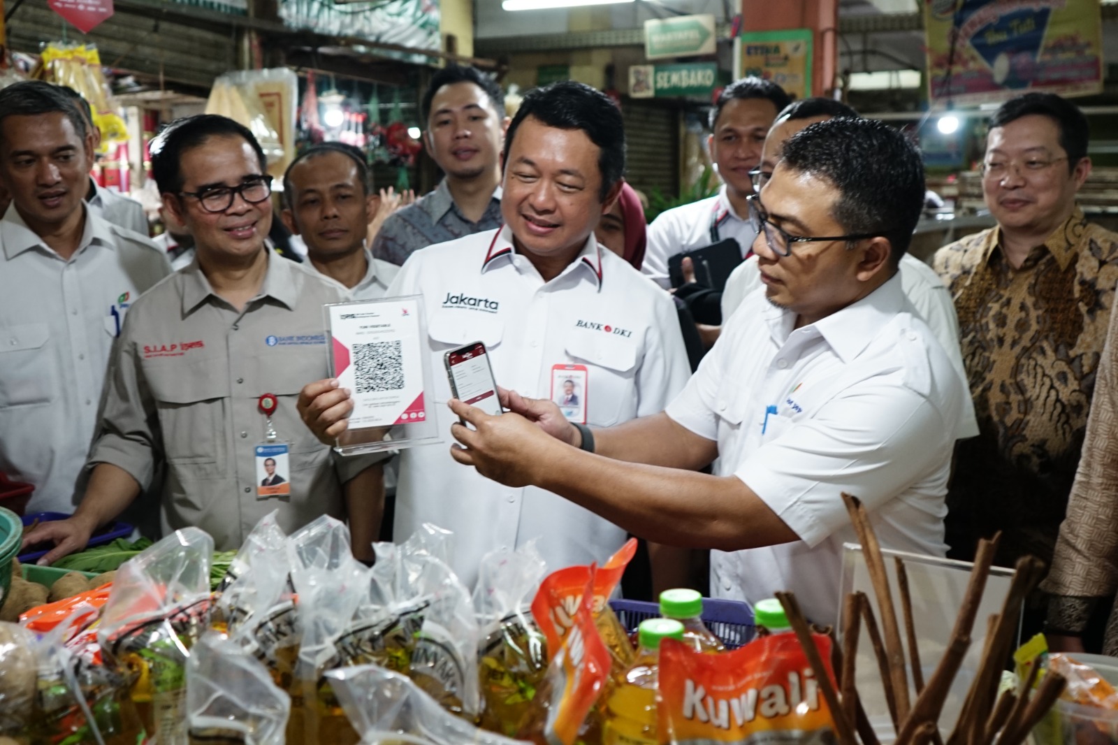 Bank DKI dan Perumda Pasar Jaya Gagas JaKios, Permudah Pegadang Pasar Cari Kios