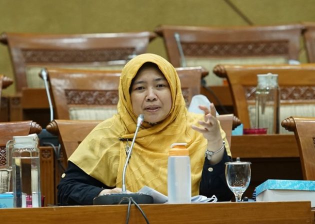 Anggota Komisi IX Fraksi PKS, Kurniasih Mufidayati