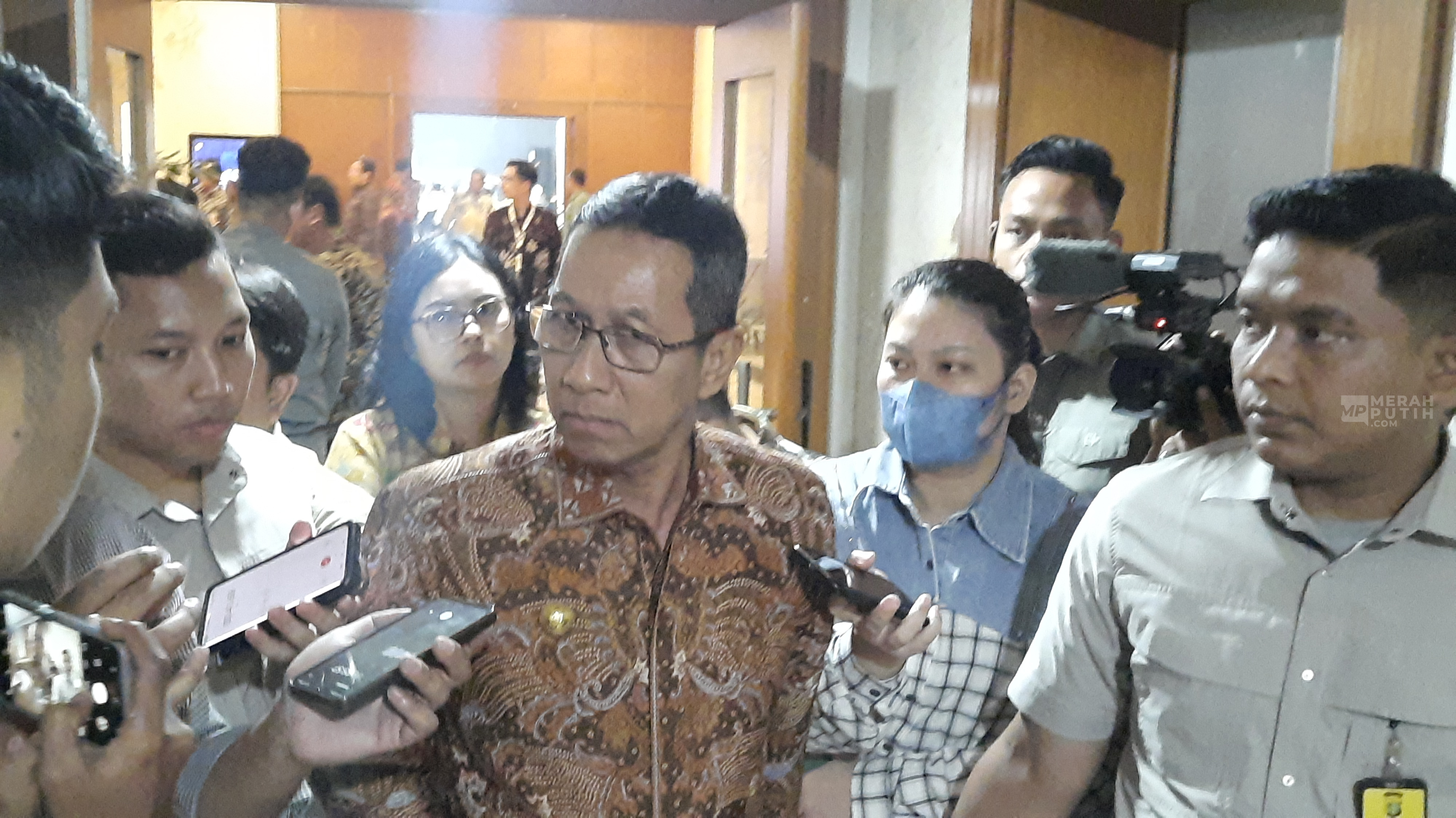 Gerakan 'Anak Abah' Coblos 3 Paslon, Pj Heru: Gunakan Hak Pilih dengan Baik