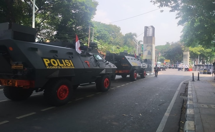 Jelang Pelantikan Presiden, Pengamanan di Sekitar Gedung DPR Diperketat