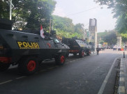  Jelang Pelantikan Presiden, Pengamanan di Sekitar Gedung DPR Diperketat