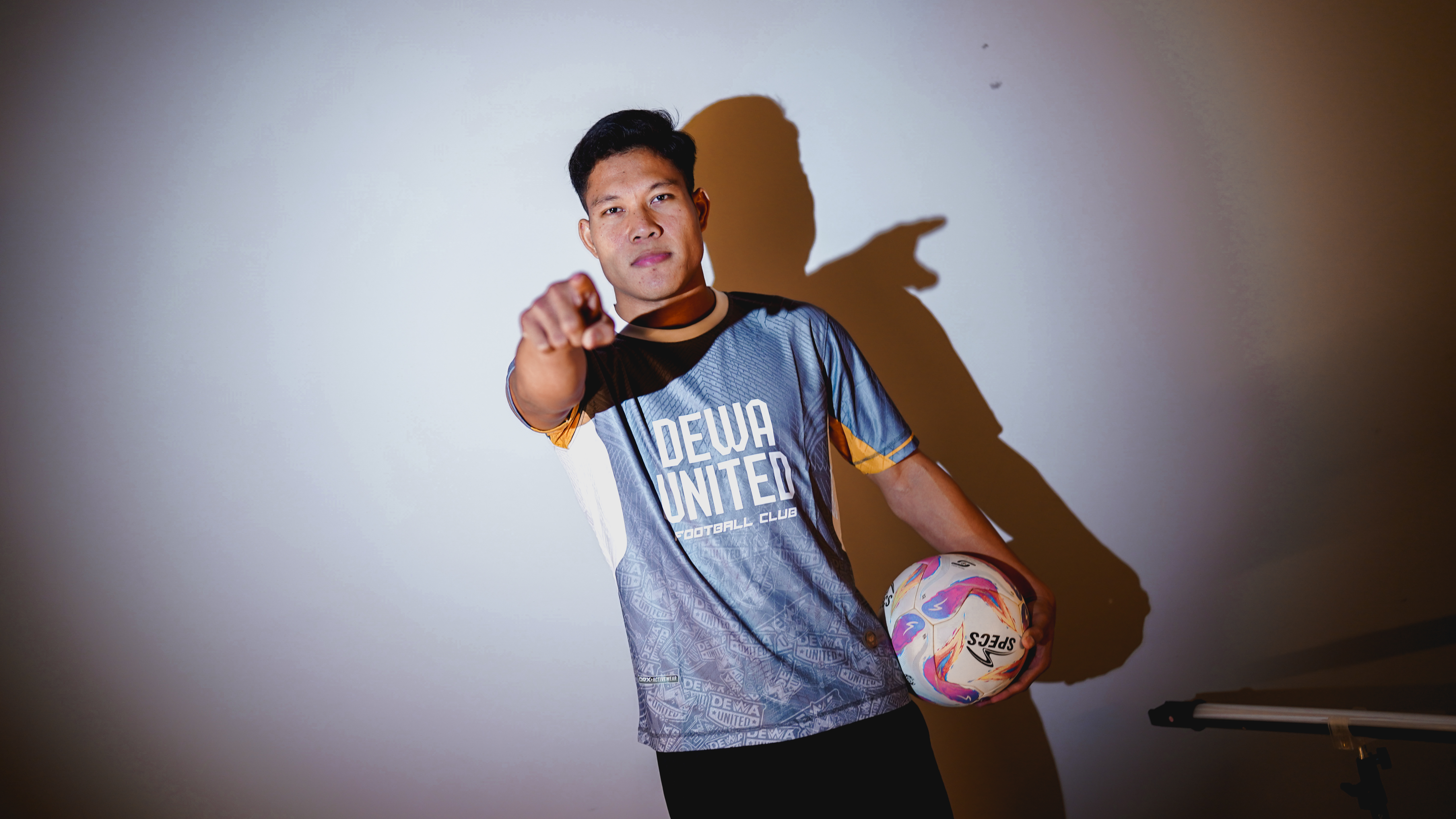 Resmi Bergabung, Wahyu ‘Hulk’ Prasetyo Siap Bantu Dewa United FC Jadi Juara