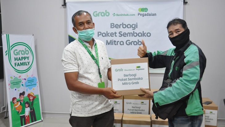 22 Ribu Sembako Untuk Driver Ojek dan Taksi Online