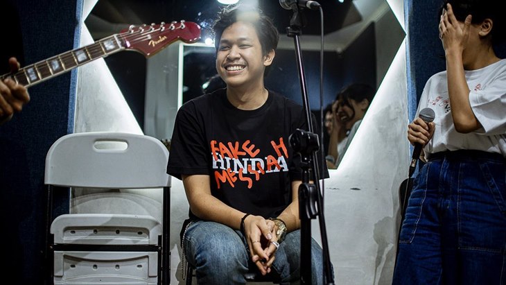 Inspiratif, Hindia Bikin Video Klip Aktivitas Penggemar Saat Social Distancing