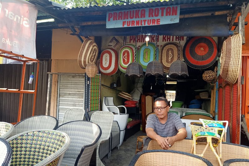 Pemprov DKI Perluas Sistem Ganjil Genap, Pedagang Rotan Menjerit