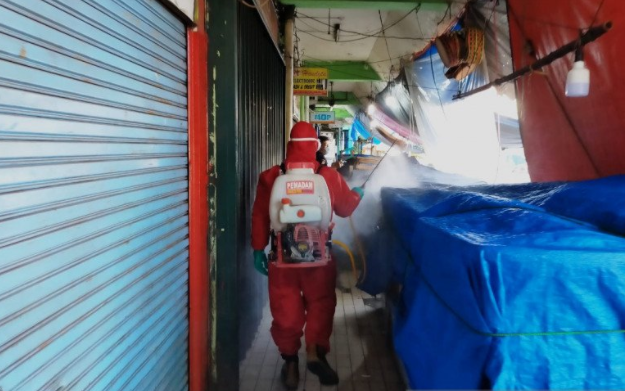 1.568 Pedagang Pasar Terpapar Corona, Omzet Turun Hingga 70 Persen