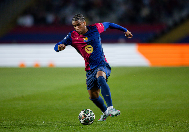 Alejandro Balde Sudah Kembali Berlatih, Siap Comeback saat Barcelona vs PSG?