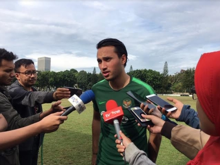 Ezra Walian. (BolaSkor.com/Frengky Aruan)