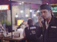 Ada Artis FTV yang Jadi Petugas Keamanan Zakir Naik