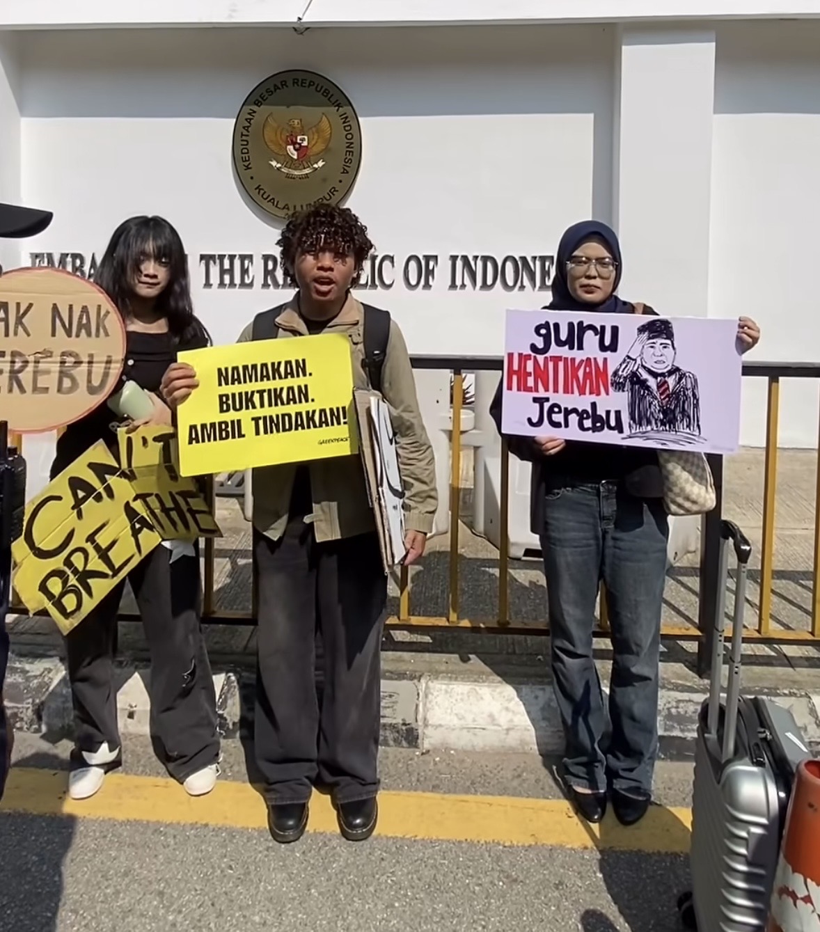 Aktivis Malaysia Demo di KBRI Tuntut Pemerintah Indonesia Atasi Kebakaran Hutan