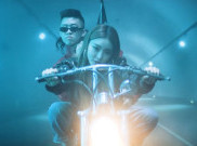 'These Nights', Kolaborasi Rich Brian dan Chung Ha