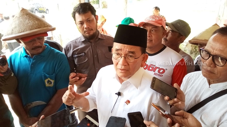 Rizieq Sebut Anies Sukses Pimpin Jakarta, Ruhut: Dipenjara Kok Tahu Berhasil