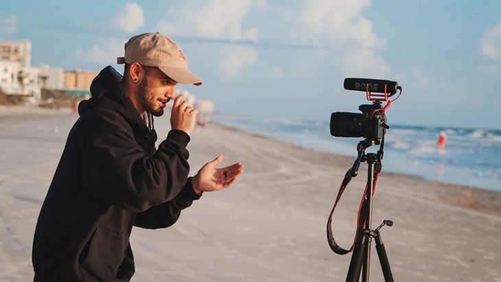 Pilih Kamera Tepat untuk Vlogging