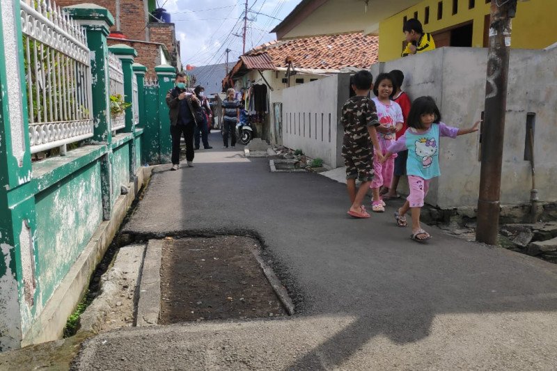 Terungkap, Asal Muasal Makam di Jalan Umum Pisangan Lama
