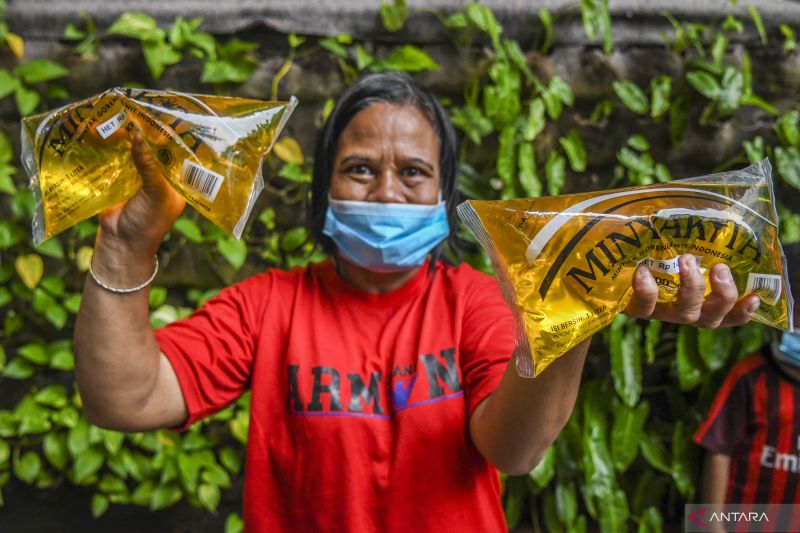 PKS Minta Pemerintah Konsisten soal Program Minyakita