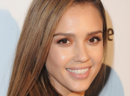 Jessica Alba Tunggu Kelahiran Anak Ketiga
