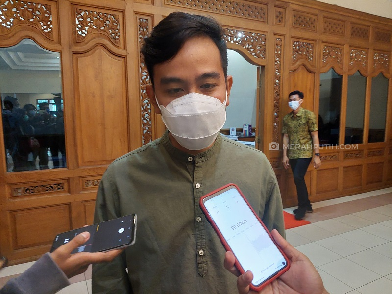 Jalani Isoma Sejak 12 Juli, Gibran Akan Kembali Tes COVID-19 Pekan Ini