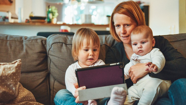 multitasking mom