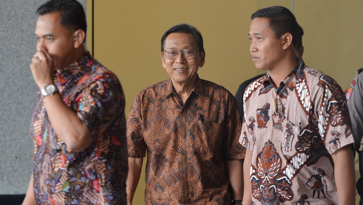 Menguji Keberanian KPK Tetapkan Boediono Tersangka
