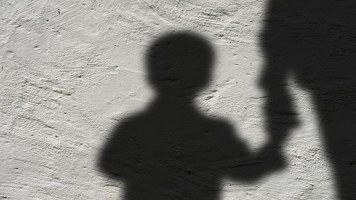 Mengikis Pengalaman Traumatis KDRT pada Anak