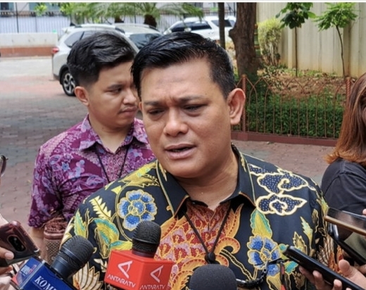 Kasus Hukum Bekas Ketua KPK ‘Menggantung’ Hampir Setahun, Polisi Janjikan Menuntaskan