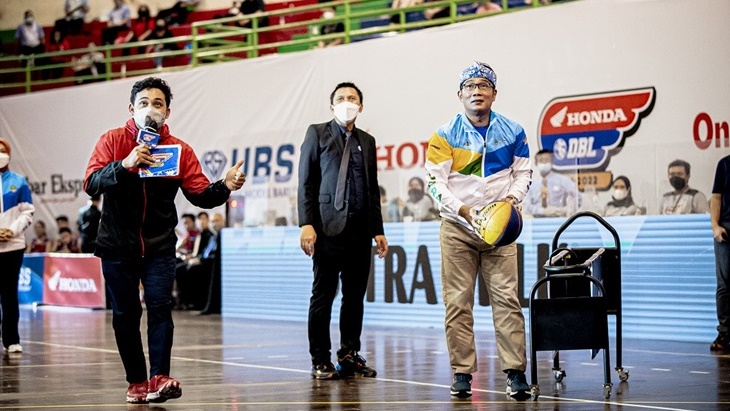 Ridwan Kamil Cetak 3 Poin di Penutupan Honda DBL Seri Jawa Barat