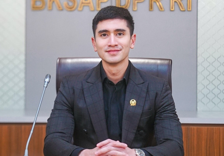 Verrell Bramasta Janji akan Salurkan Gajinya untuk Sarapan Gratis Anak Bekasi