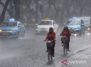 4 RT dan 6 Ruas Jalan di Jakarta Terendam Banjir Sampai 40 Centimeter