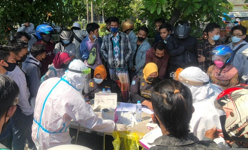 COVID-19 di Bangkalan Melonjak, Polisi Pantau Warga Yang Mau Masuk Surabaya